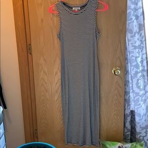 Midi striped sleeveless dress